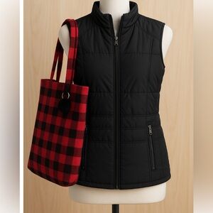 OUTFIT Eddie Bauer, goose down vest size medium with matching free tote